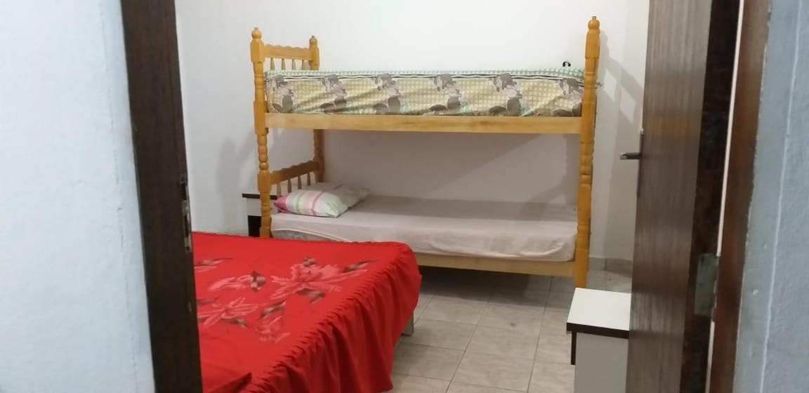 Hostel Praia Martin De Sa Карагуататуба Екстер'єр фото