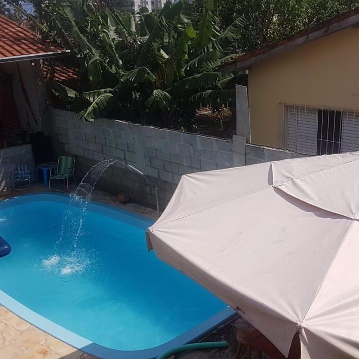 Hostel Praia Martin De Sa Карагуататуба Екстер'єр фото